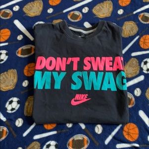 Nike tee